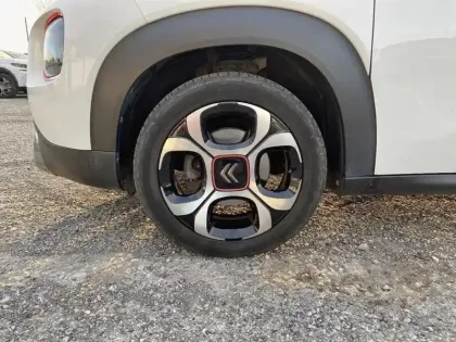 Photo 14 Citroën C3 Aircross  PureTech 110 S&S EAT6 Shine