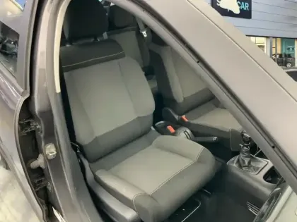 Photo 8 Citroën C3  BlueHDi 100 BVM6 Max