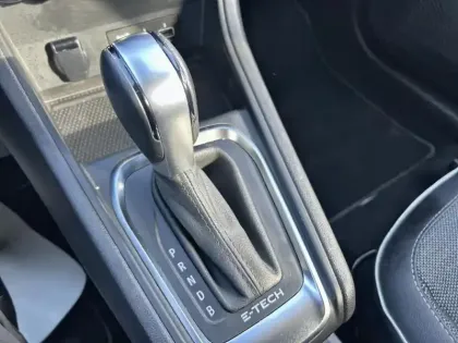 Photo 23 Renault Captur  E-Tech 145 - 21 R.S. Line