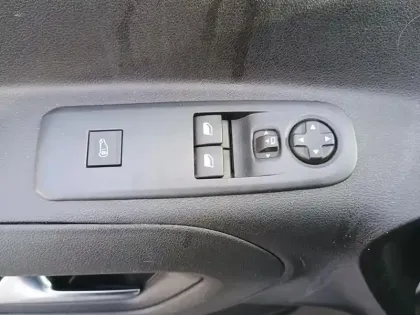 Photo 19 Citroën Berlingo  VAN XL 950 BLUEHDI 100 S&S CLUB