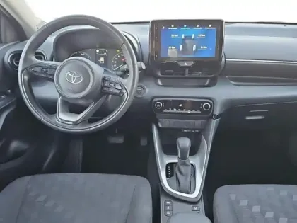 Photo 9 Toyota Yaris  116h Dynamic 5p MY22