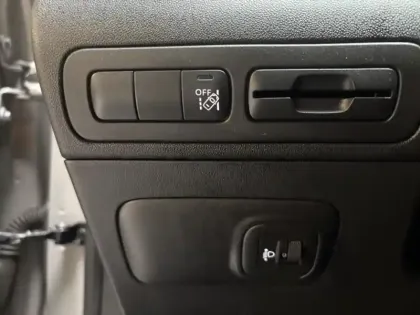 Photo 12 Citroën C3 Aircross  PureTech 110ch S&S Shine E6.d 6cv