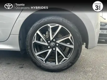 Photo 7 Toyota Yaris  116h Design 5p MC24