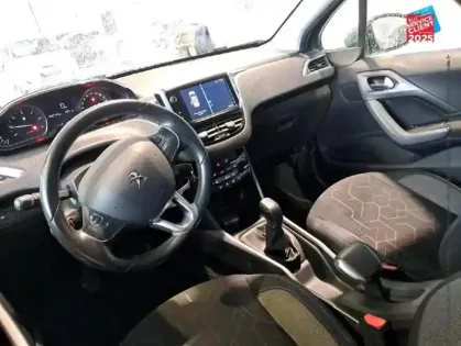 Photo 14 Peugeot 2008  1.5 BlueHDi 100ch E6.c Style