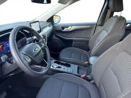 Photo 6 Ford Kuga  2.5 Duratec 190ch FHEV E85 Titanium BVA