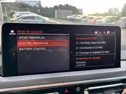 Photo 12 BMW X3  xDrive30e 292ch M Sport