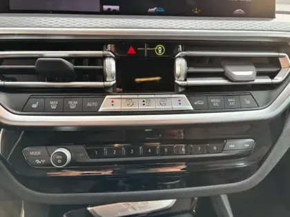 Photo 14 BMW X3  xDrive30e 292ch M Sport