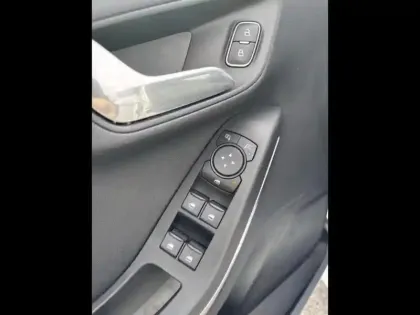 Photo 13 Ford Fiesta  1.0 Flexifuel 95ch Titanium Business 5p