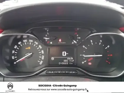 Photo 11 Citroën C3  PureTech 82ch Graphic S&S E6.d