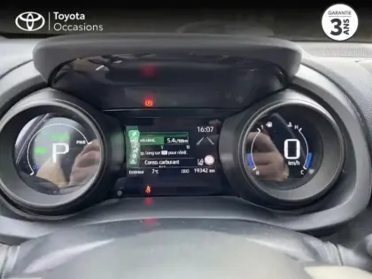 Photo 13 Toyota Yaris  116h Design 5p MY22