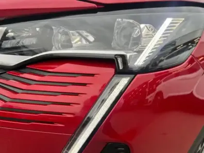 Photo 11 Peugeot 3008  HYBRID 225ch GT e-EAT8