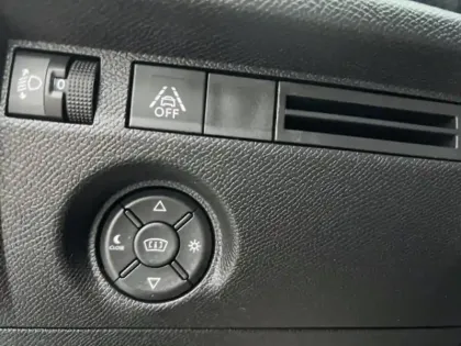 Photo 12 Citroën C4  PureTech 130ch S&S Shine