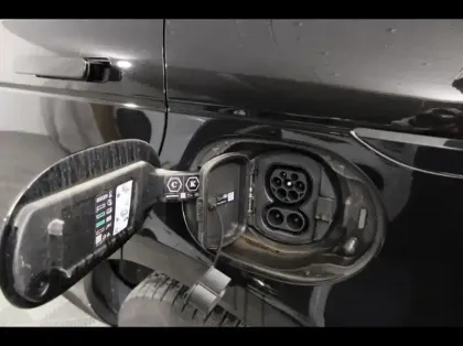 Photo 7 Land rover Range Rover Gén. II (L551) Ph1 Mk III R-Dynamic SE 5