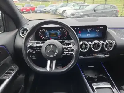 Photo 5 Mercedes GLA  200 d 150ch AMG Line 8G-DCT