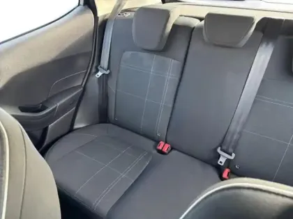 Photo 8 Ford Fiesta  1.0 EcoBoost 100ch Stop&Start Titanium 5p