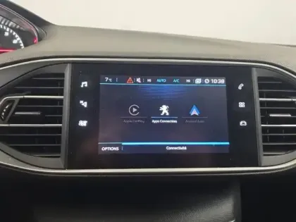 Photo 14 Peugeot 308  SW 1.2 PureTech 130ch E6.3 S&S Allure EAT8