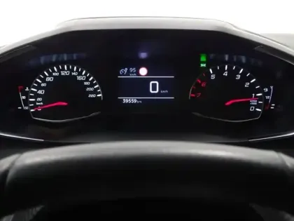 Photo 13 Peugeot 208  1.2 PureTech 100ch S&S Style 118g