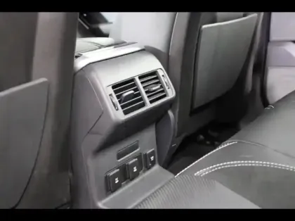 Photo 14 Land rover Range Rover Velar  2.0D 240ch R-Dynamic SE AWD BVA