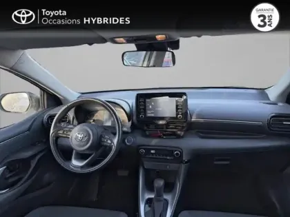 Photo 22 Toyota Yaris  116h Dynamic 5p MY22