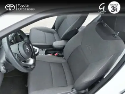 Photo 10 Toyota Yaris  Cross 116h Dynamic Business + Programme Beyond Zero Academy MY22