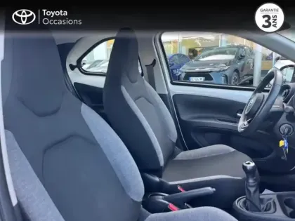 Photo 5 Toyota Aygo  X 1.0 VVT-i 72ch Dynamic