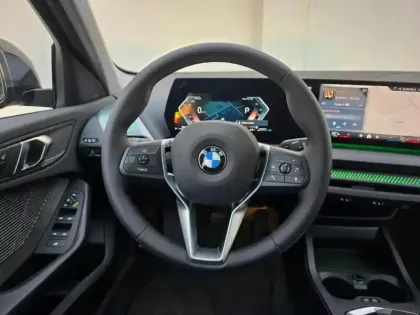 Photo 12 BMW Serie 1 Série 1 120dA 163ch M Sport Design DKG7