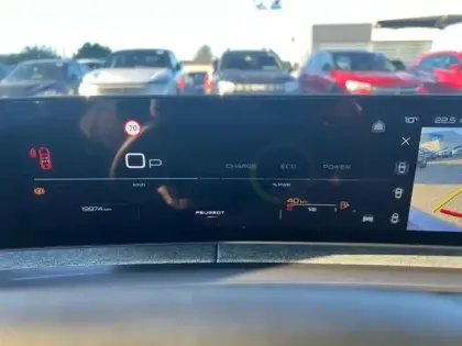 Photo 13 Peugeot 3008  1.2 Hybrid 136ch Allure e-DCS6