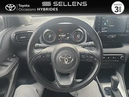 Photo 8 Toyota Yaris  116h Design 5p MY22