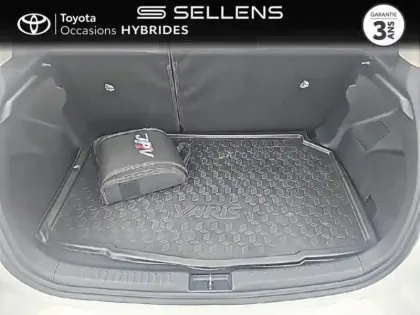 Photo 9 Toyota Yaris  116h Design 5p MY22