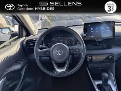 Photo 8 Toyota Yaris  116h Dynamic 5p MY22