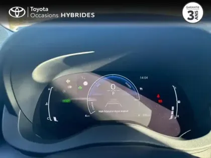 Photo 13 Toyota Yaris  116h Design 5p MC24