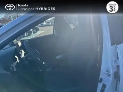 Photo 11 Toyota Yaris  116h Design 5p MC24