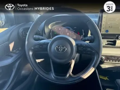 Photo 8 Toyota Yaris  116h Design 5p MC24