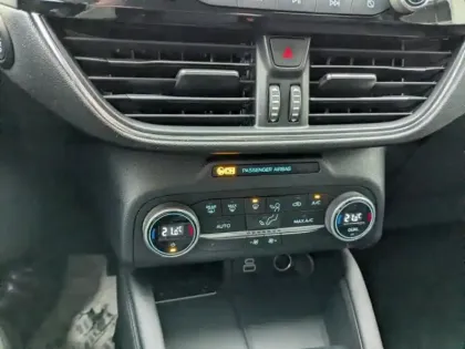 Photo 5 Ford Kuga  2.5 Duratec 190ch FHEV E85 Titanium BVA