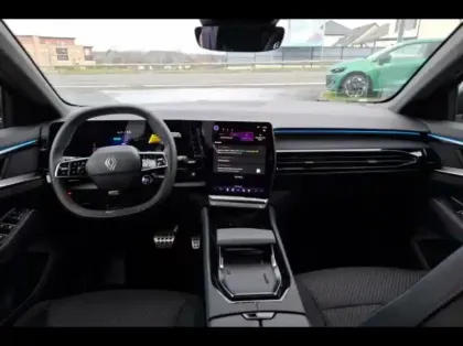 Photo 9 Renault Austral  1.2 E-Tech full hybrid 200ch Techno esprit Alpine