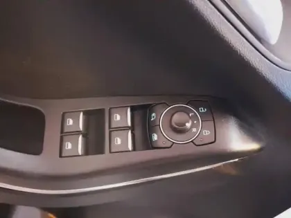 Photo 8 Ford Puma  1.0 Flexifuel 125ch S&S mHEV ST-Line