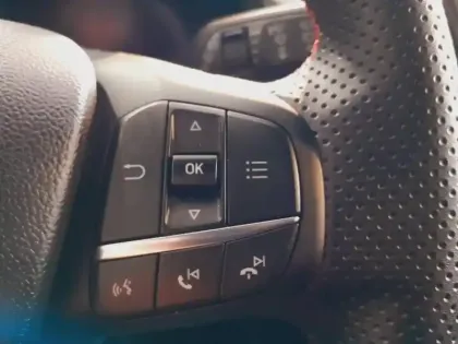 Photo 12 Ford Puma  1.0 Flexifuel 125ch S&S mHEV ST-Line