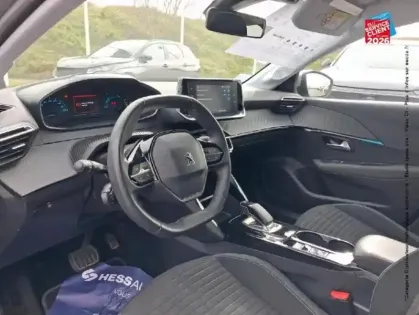 Photo 14 Peugeot 208  e- 136ch Style