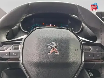 Photo 11 Peugeot 208  e- 136ch Style