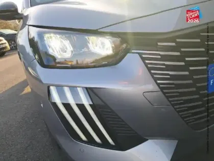 Photo 12 Peugeot 208  1.2 100ch S&S Allure