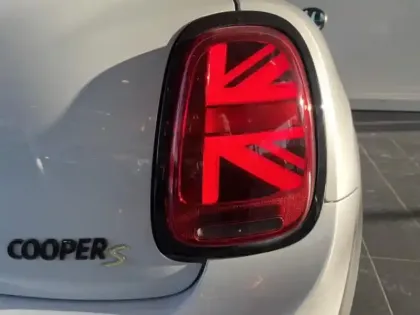 Photo 6 Mini Mini  Cooper SE 184ch Edition Premium Plus BVA 5CV