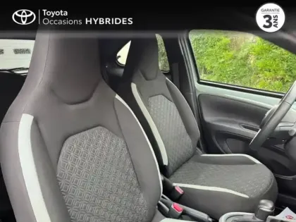 Photo 5 Toyota Aygo  X 1.0 VVT-i 72ch Design S-CVT MY24