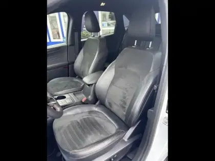 Photo 11 Ford Kuga  2.5 Duratec 190ch FHEV E85 ST-Line X BVA