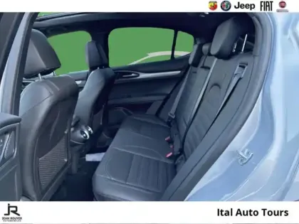 Photo 9 Alfa Romeo Stelvio  2.2 Diesel 160ch Veloce AT8