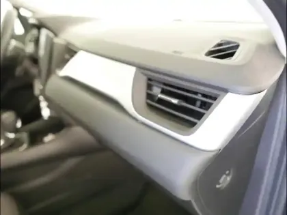 Photo 12 Renault Captur  1.6 E-Tech hybride 145ch Evolution