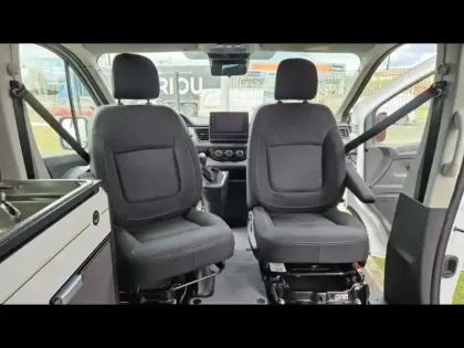 Photo 11 Renault Trafic  SpaceNomad 2.0 Blue dCi 130ch Evolution -24