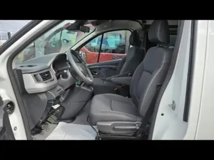 Photo 9 Renault Trafic  SpaceNomad 2.0 Blue dCi 130ch Evolution -24