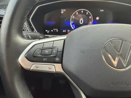 Photo 9 Volkswagen T-cross  1.0 TSI 110ch R-Line