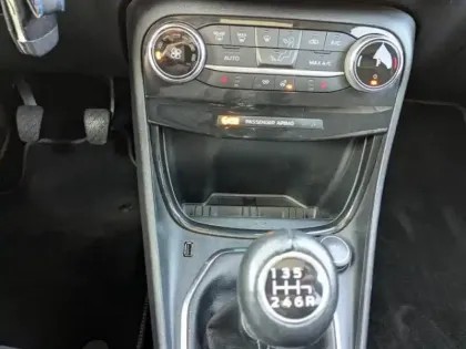 Photo 10 Ford Puma  1.0 Flexifuel 125ch S&S mHEV Titanium X