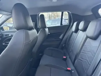 Photo 9 Jeep Avenger  1.2 Turbo T3 100ch Altitude